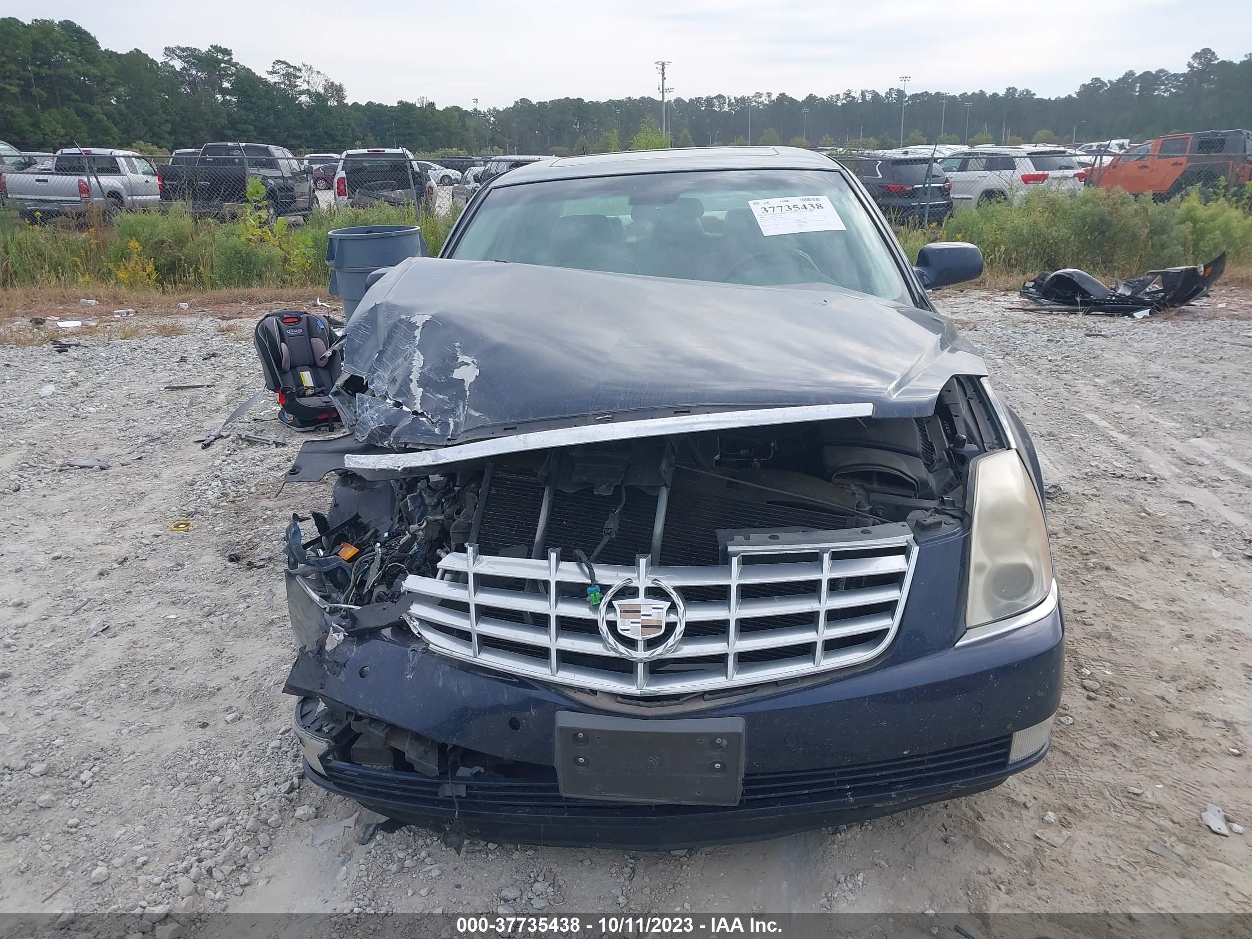 Photo 12 VIN: 1G6KD57YX6U110189 - CADILLAC DTS 