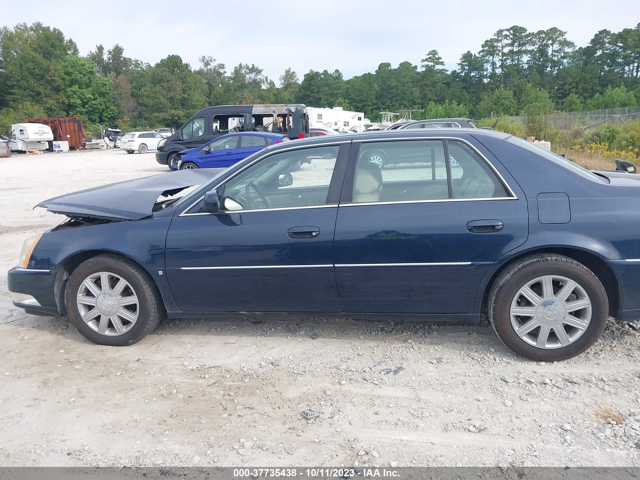 Photo 14 VIN: 1G6KD57YX6U110189 - CADILLAC DTS 