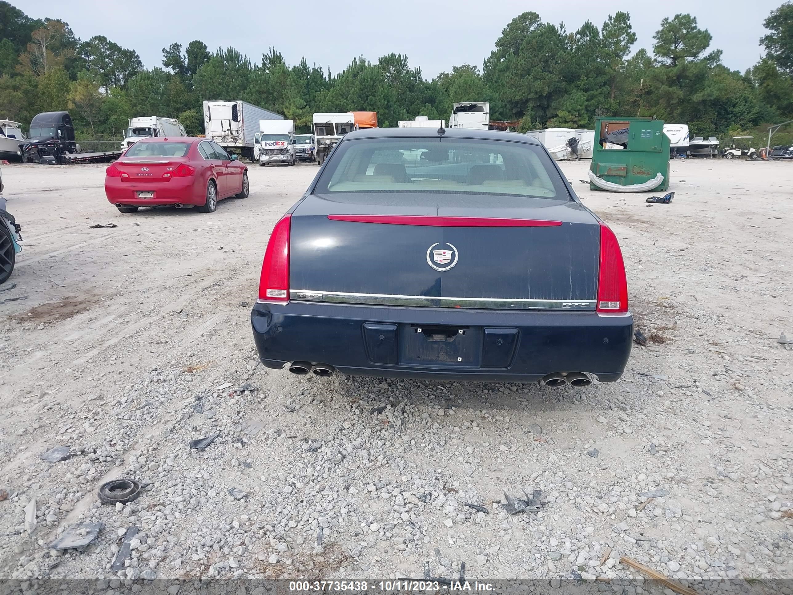 Photo 16 VIN: 1G6KD57YX6U110189 - CADILLAC DTS 