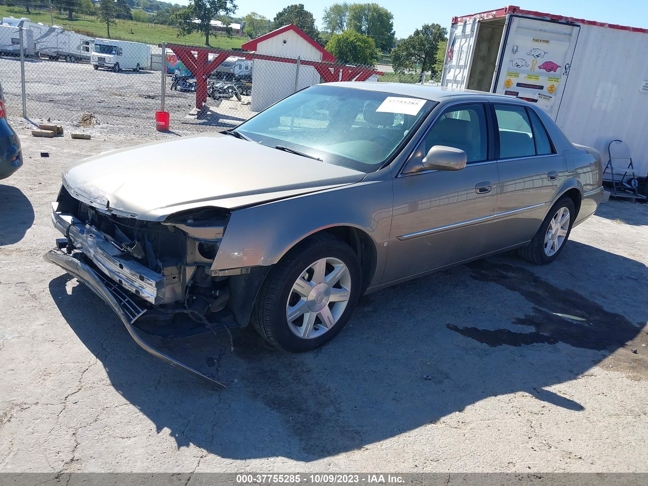 Photo 1 VIN: 1G6KD57YX7U123350 - CADILLAC DTS 