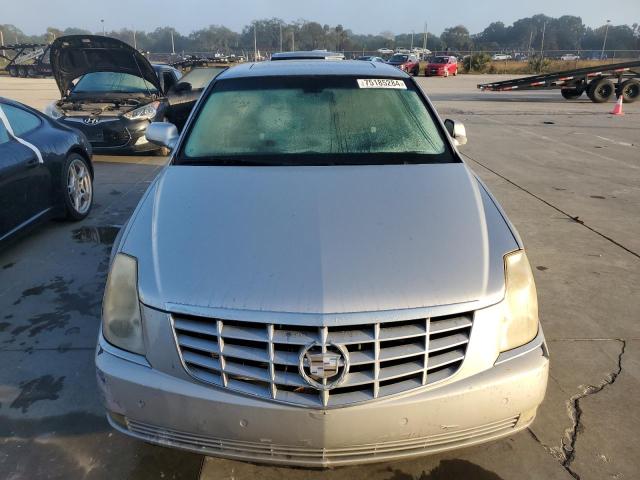 Photo 4 VIN: 1G6KD57YX7U142061 - CADILLAC DTS 