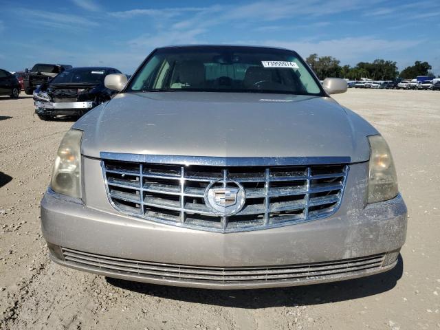 Photo 4 VIN: 1G6KD57YX9U128244 - CADILLAC DTS 