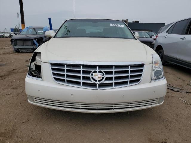 Photo 4 VIN: 1G6KD5E61BU105717 - CADILLAC DTS 