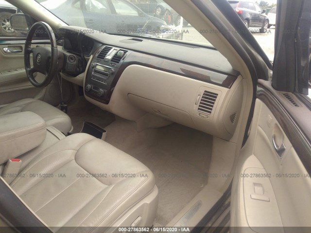 Photo 4 VIN: 1G6KD5E64BU121412 - CADILLAC DTS 