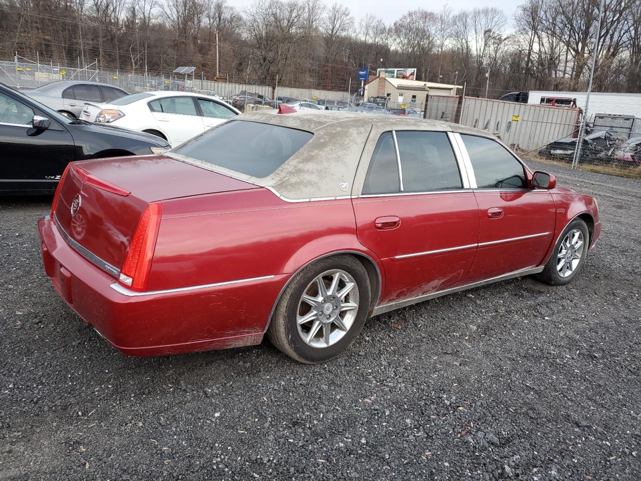 Photo 2 VIN: 1G6KD5E66BU125252 - CADILLAC DTS 