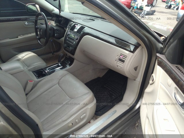 Photo 4 VIN: 1G6KD5E67BU122943 - CADILLAC DTS 