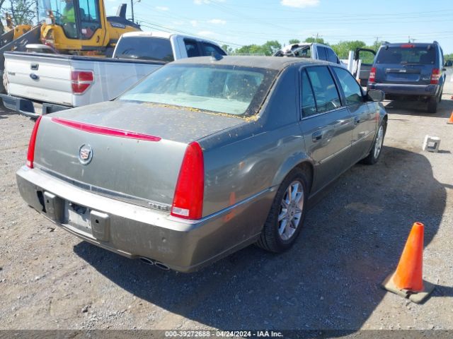 Photo 3 VIN: 1G6KD5EY0AU128910 - CADILLAC DTS 