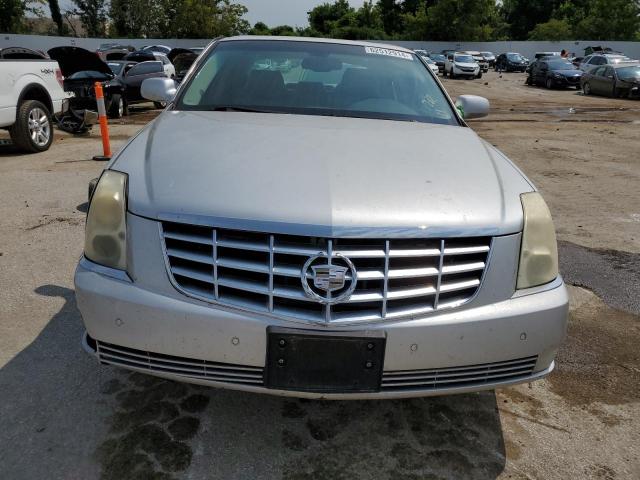 Photo 4 VIN: 1G6KD5EY0AU137459 - CADILLAC DTS 