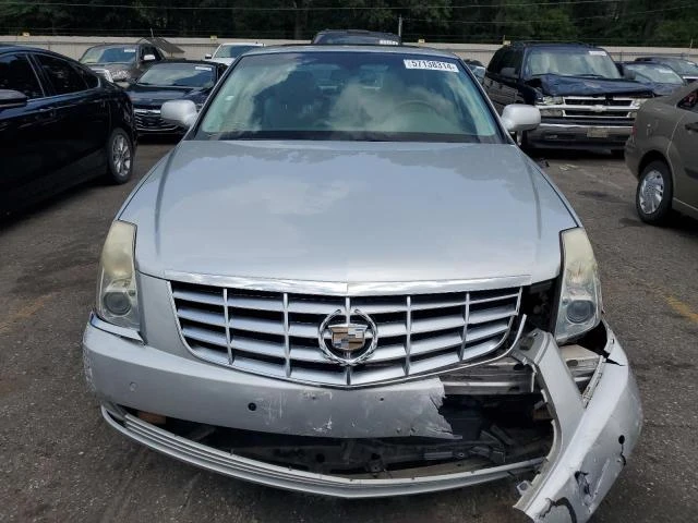 Photo 4 VIN: 1G6KD5EY5AU102089 - CADILLAC DTS LUXURY 