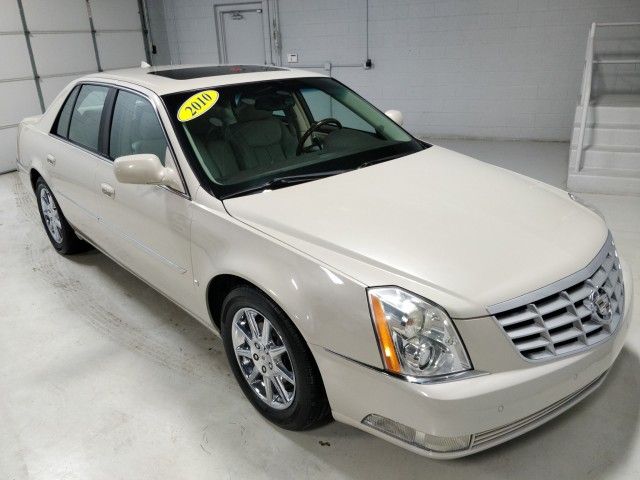 Photo 1 VIN: 1G6KD5EY6AU105051 - CADILLAC DTS 
