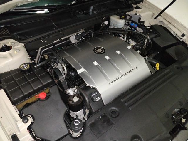 Photo 2 VIN: 1G6KD5EY6AU105051 - CADILLAC DTS 