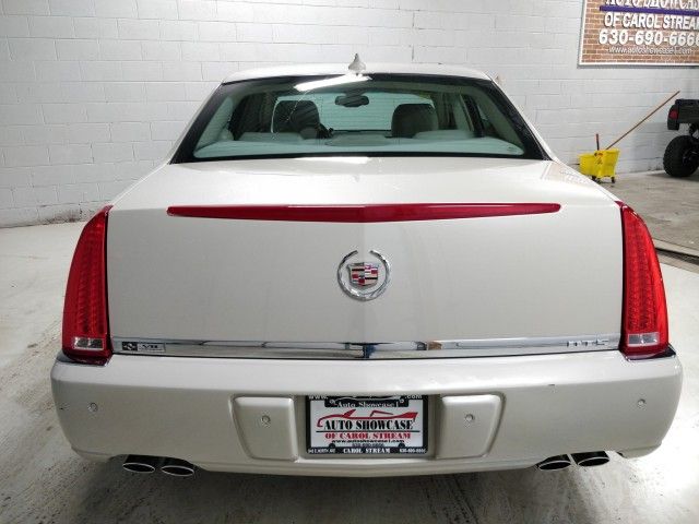 Photo 4 VIN: 1G6KD5EY6AU105051 - CADILLAC DTS 