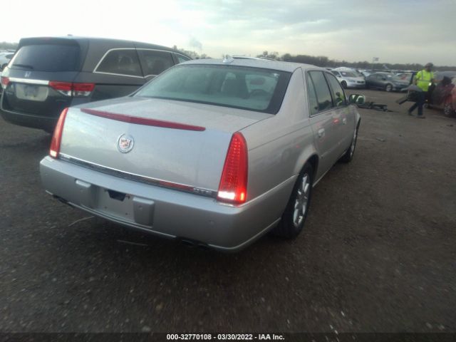 Photo 3 VIN: 1G6KD5EY8AU133577 - CADILLAC DTS 