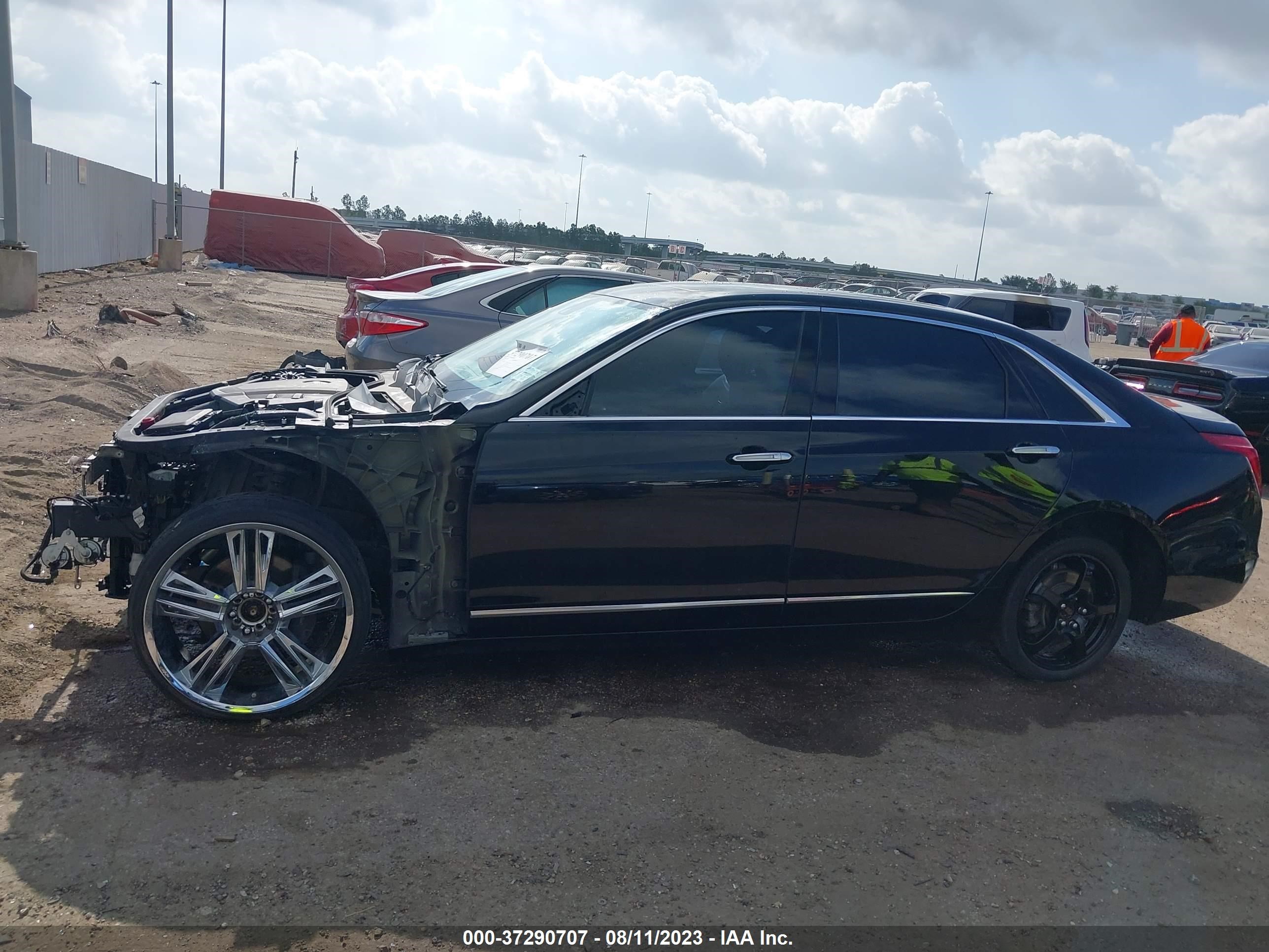 Photo 13 VIN: 1G6KD5RS1GU153247 - CADILLAC CT6 