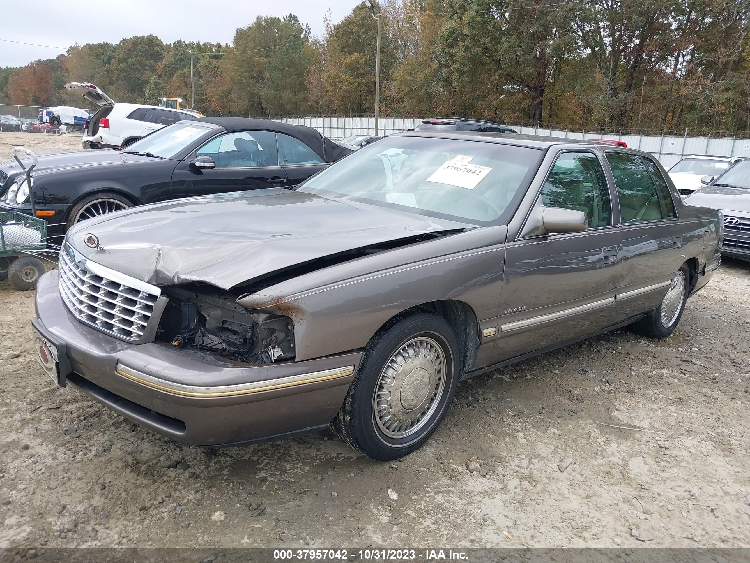 Photo 5 VIN: 1G6KE54Y1WU793112 - CADILLAC DE VILLE 