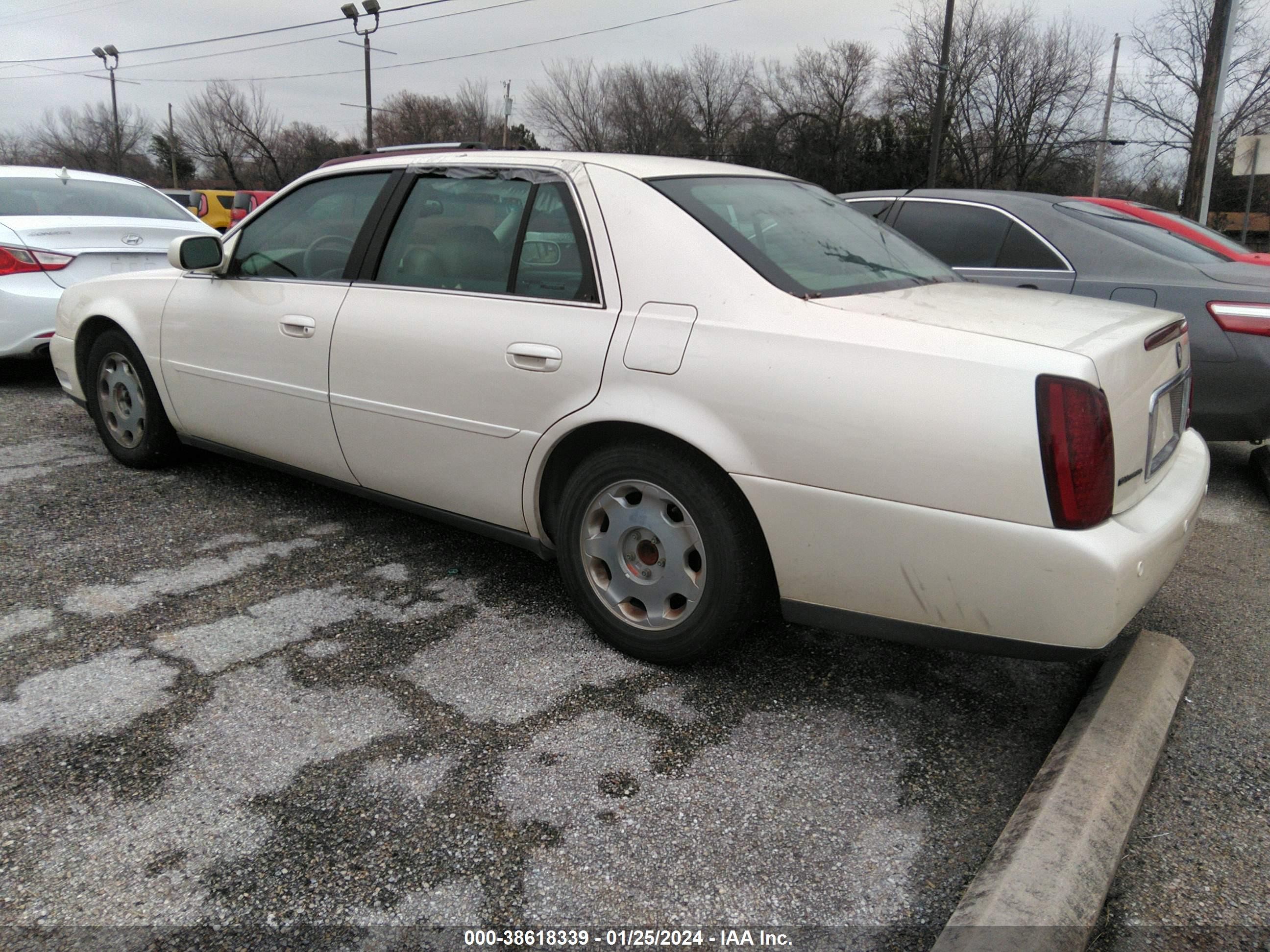 Photo 2 VIN: 1G6KE57Y8YU335968 - CADILLAC DE VILLE 