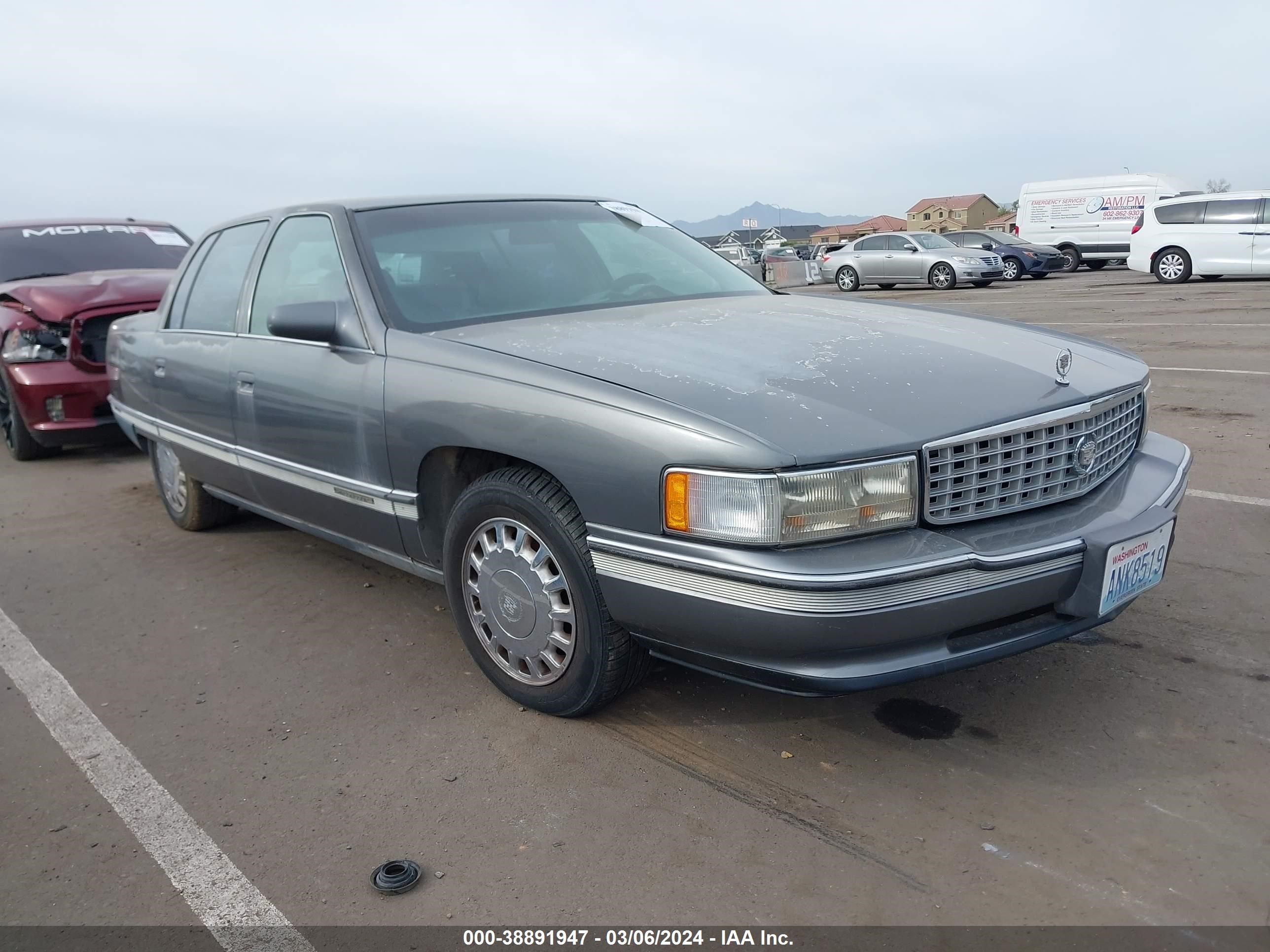 Photo 0 VIN: 1G6KF52Y5RU285200 - CADILLAC DE VILLE 