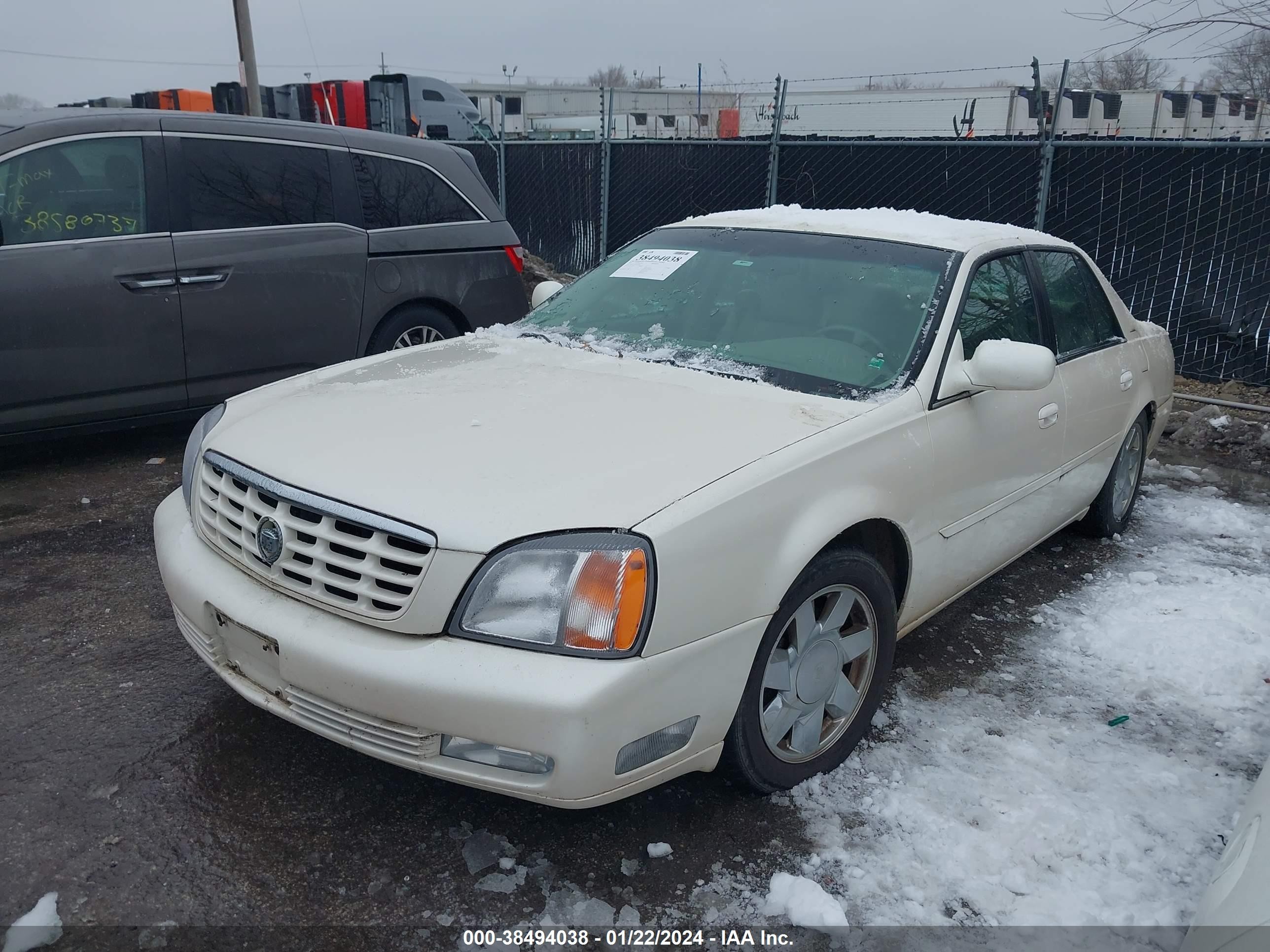 Photo 1 VIN: 1G6KF5793YU222306 - CADILLAC DE VILLE 