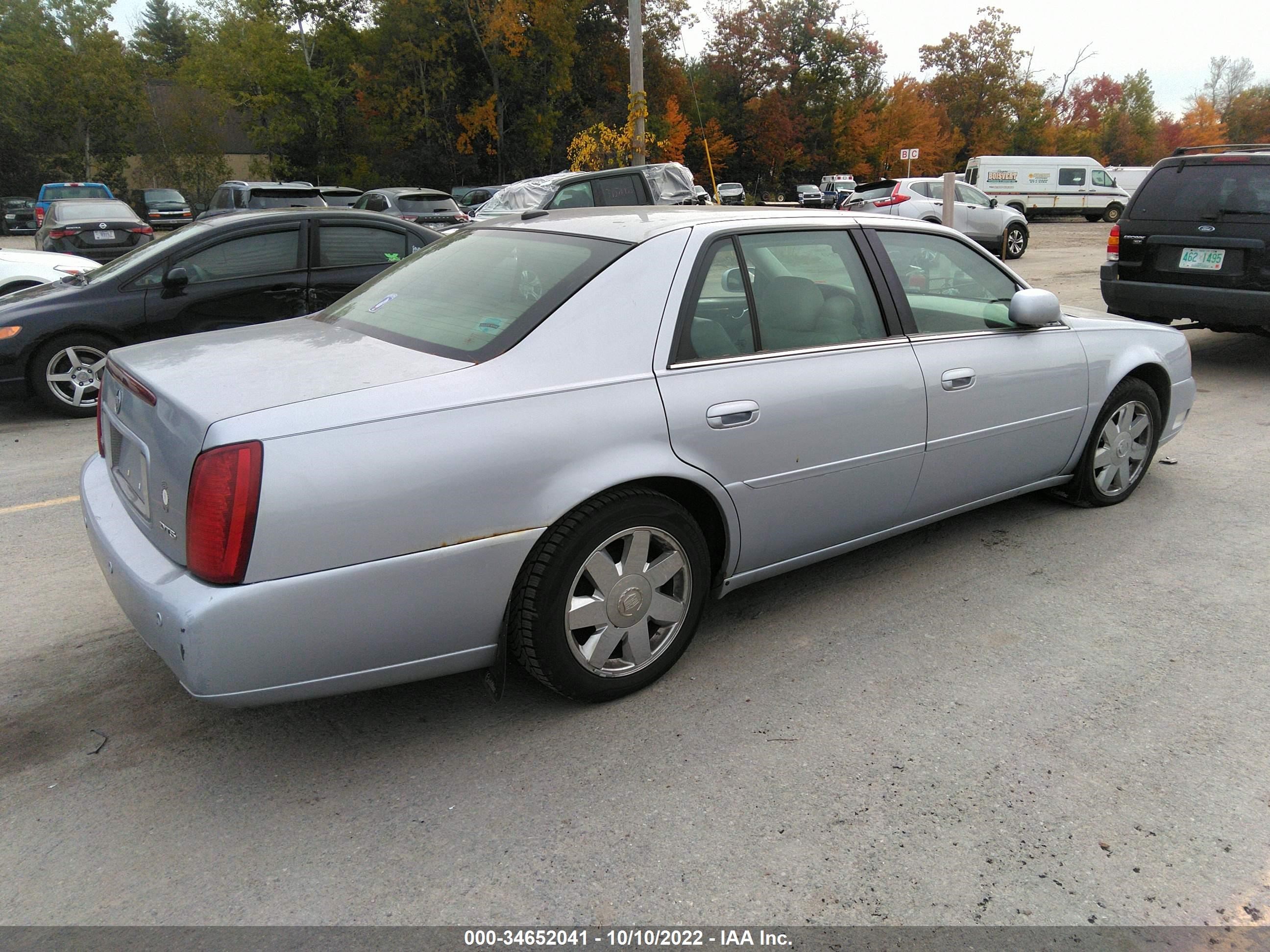 Photo 3 VIN: 1G6KF57995U159904 - CADILLAC DE VILLE 