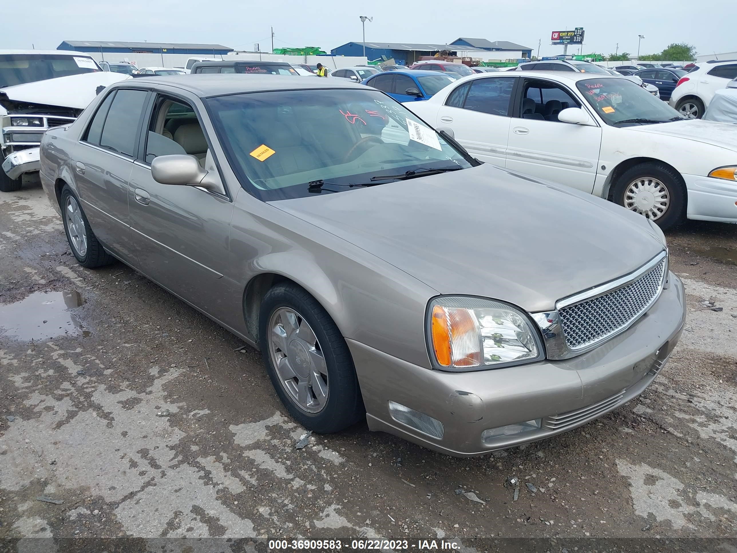 Photo 0 VIN: 1G6KF5799YU355023 - CADILLAC DE VILLE 