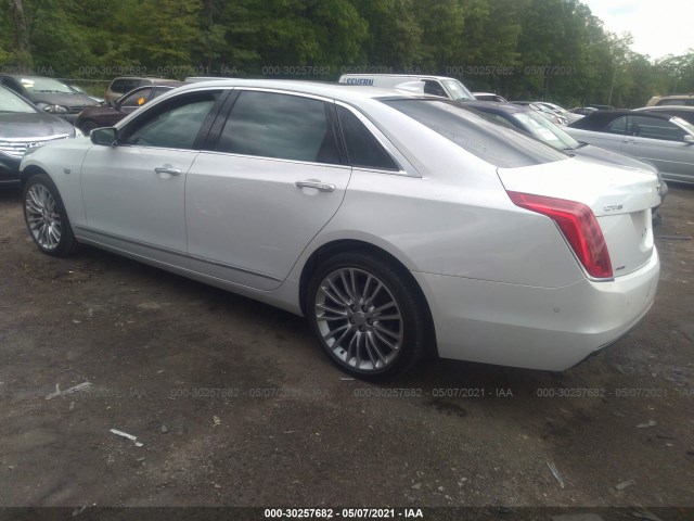 Photo 2 VIN: 1G6KF5RS3GU167032 - CADILLAC CT6 SEDAN 