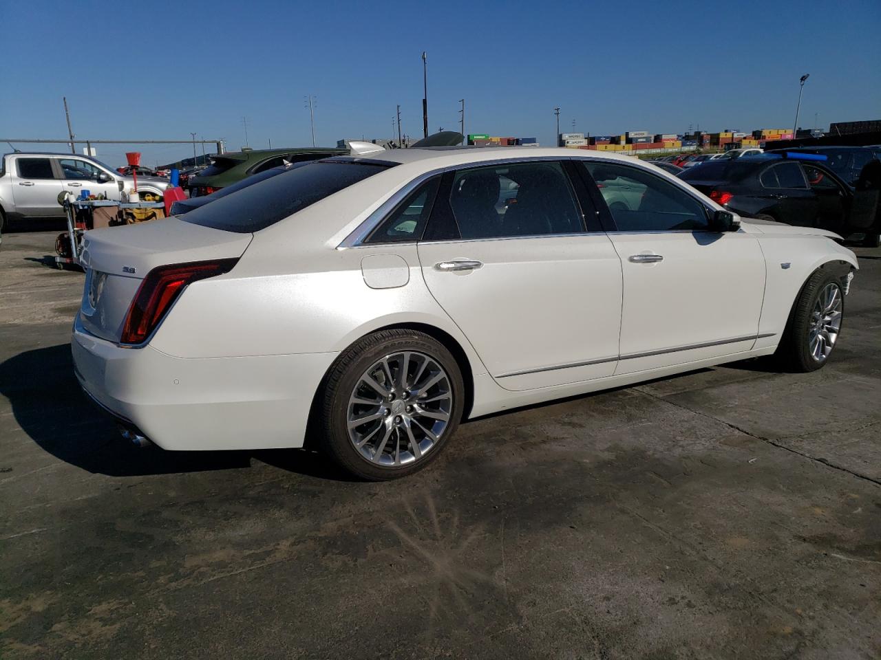 Photo 2 VIN: 1G6KF5RS5JU100911 - CADILLAC CT6 