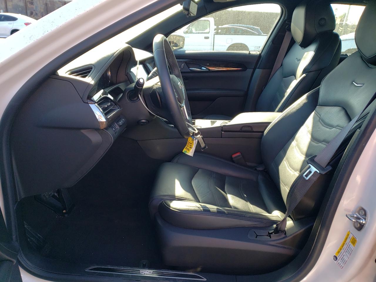 Photo 6 VIN: 1G6KF5RS5JU100911 - CADILLAC CT6 