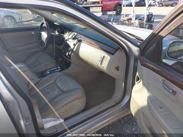 Photo 4 VIN: 1G6KH5E60BU127549 - CADILLAC DTS 