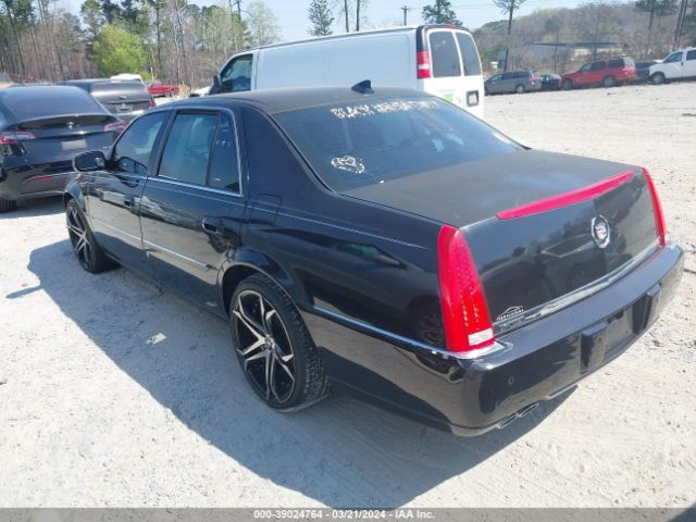 Photo 2 VIN: 1G6KH5E63BU118862 - CADILLAC DTS 