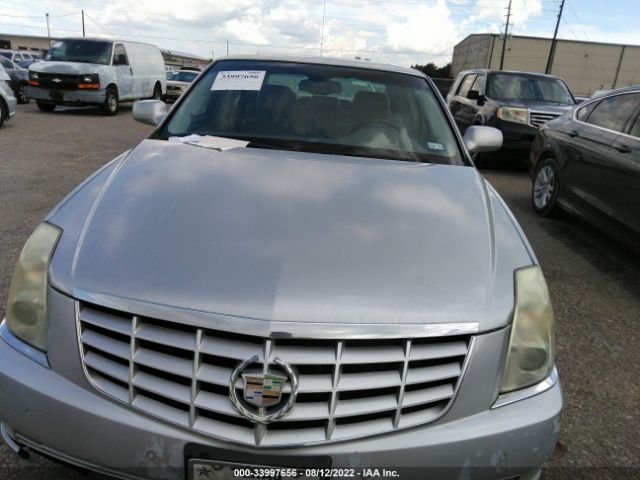 Photo 5 VIN: 1G6KH5E66BU116832 - CADILLAC DTS 