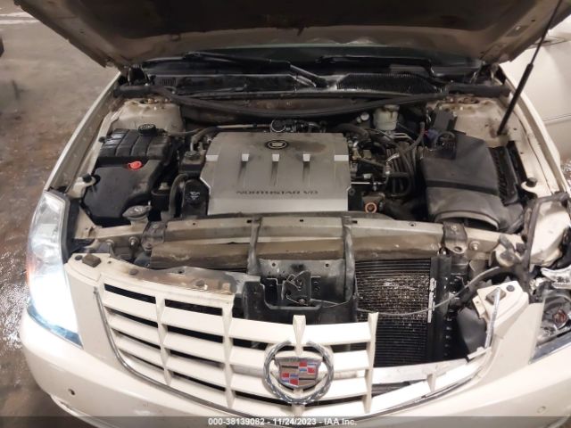 Photo 9 VIN: 1G6KH5E66BU132898 - CADILLAC DTS 