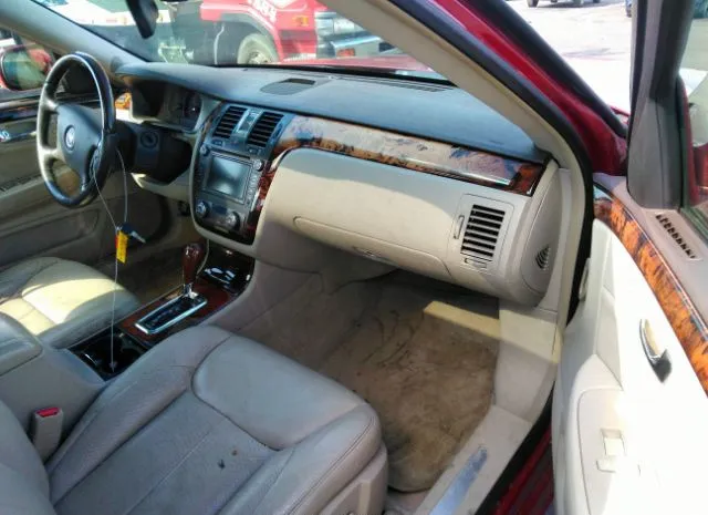 Photo 4 VIN: 1G6KH5E66BU137261 - CADILLAC DTS 