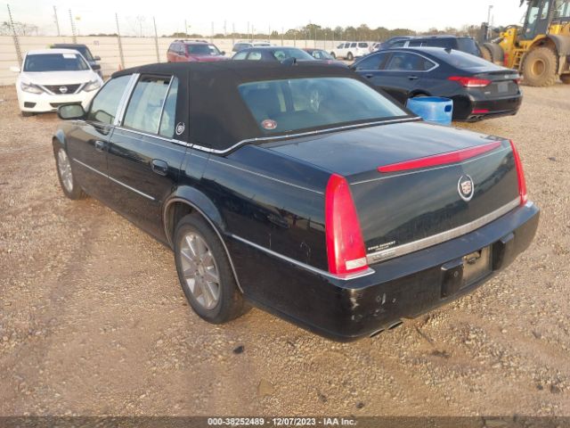 Photo 2 VIN: 1G6KH5EY1AU133795 - CADILLAC DTS 