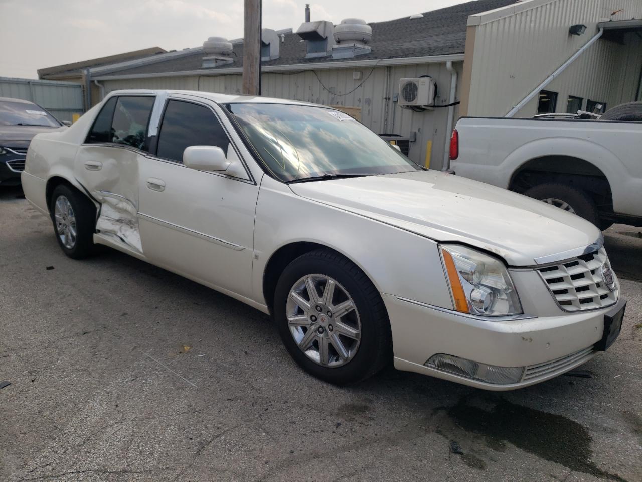 Photo 3 VIN: 1G6KH5EY2AU104886 - CADILLAC DTS 