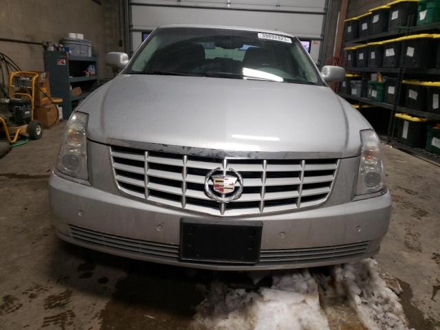 Photo 4 VIN: 1G6KH5EY6AU118404 - CADILLAC DTS PREMIU 