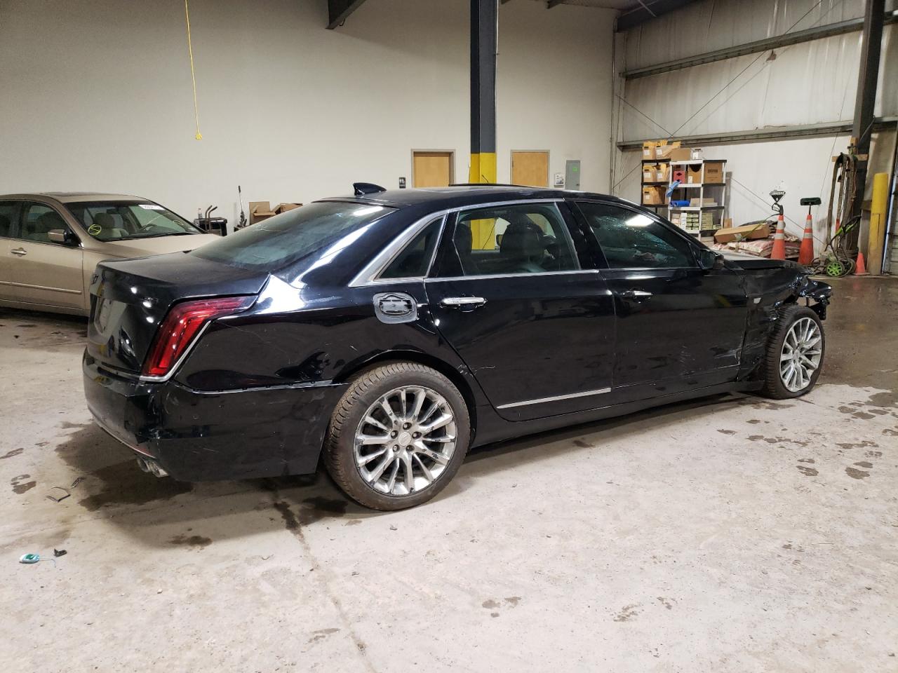 Photo 2 VIN: 1G6KN5R60HU163978 - CADILLAC CT6 