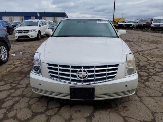 Photo 4 VIN: 1G6KP5ES0BU121430 - CADILLAC DTS 