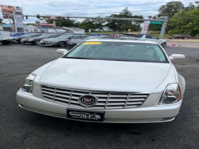 Photo 1 VIN: 1G6KP5ES7BU123708 - CADILLAC DTS 