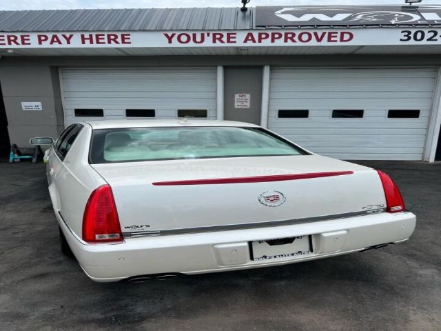 Photo 5 VIN: 1G6KP5ES7BU123708 - CADILLAC DTS 