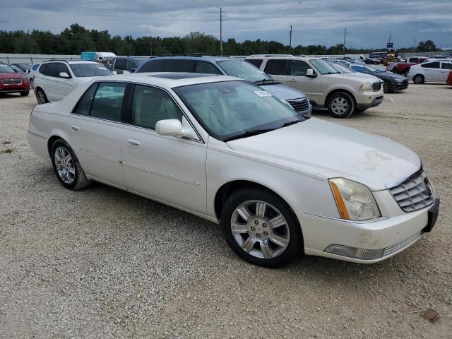 Photo 3 VIN: 1G6KP5ESXBU144990 - CADILLAC DTS PLATIN 