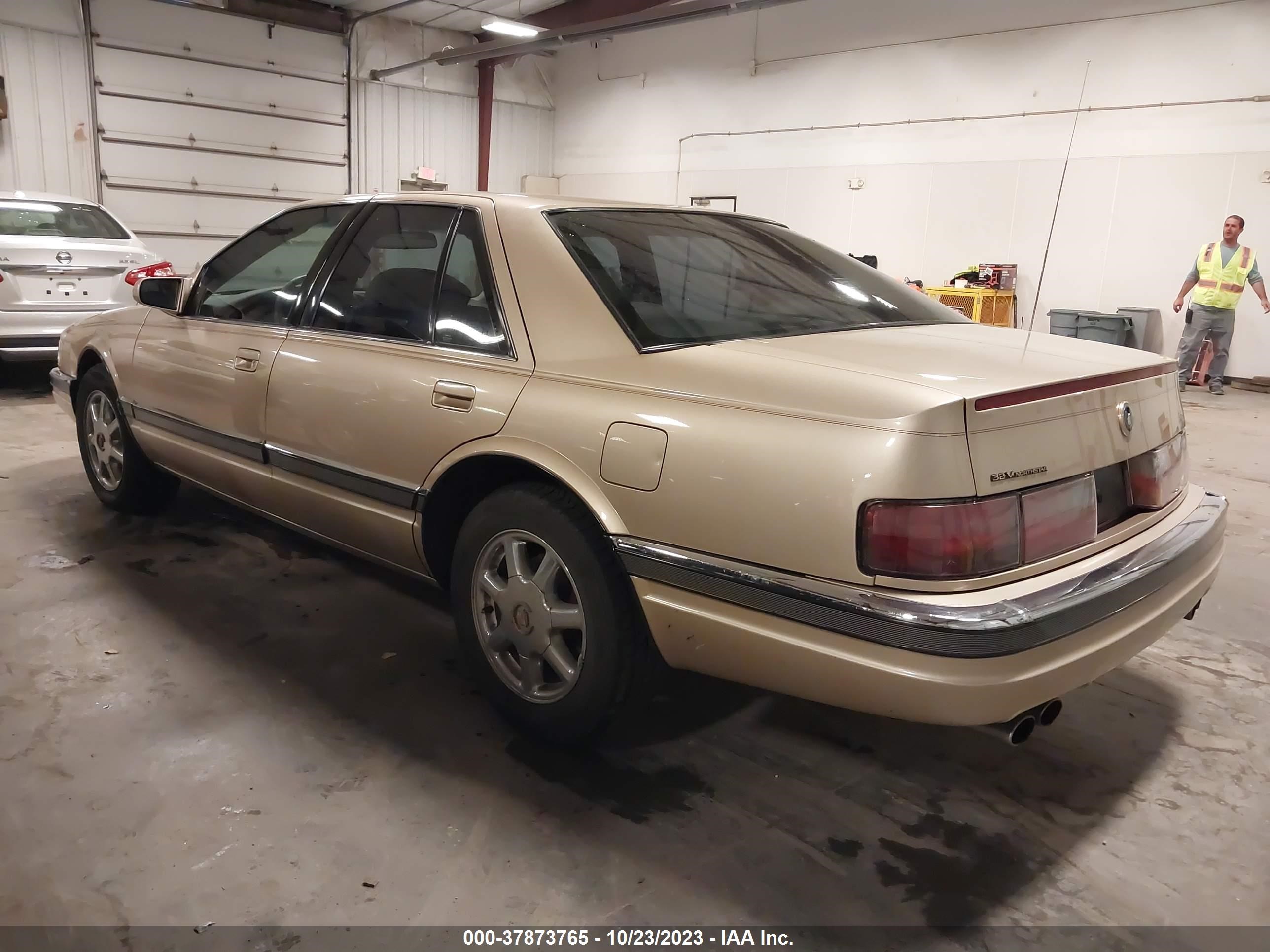 Photo 2 VIN: 1G6KS52Y3RU844707 - CADILLAC SEVILLE 