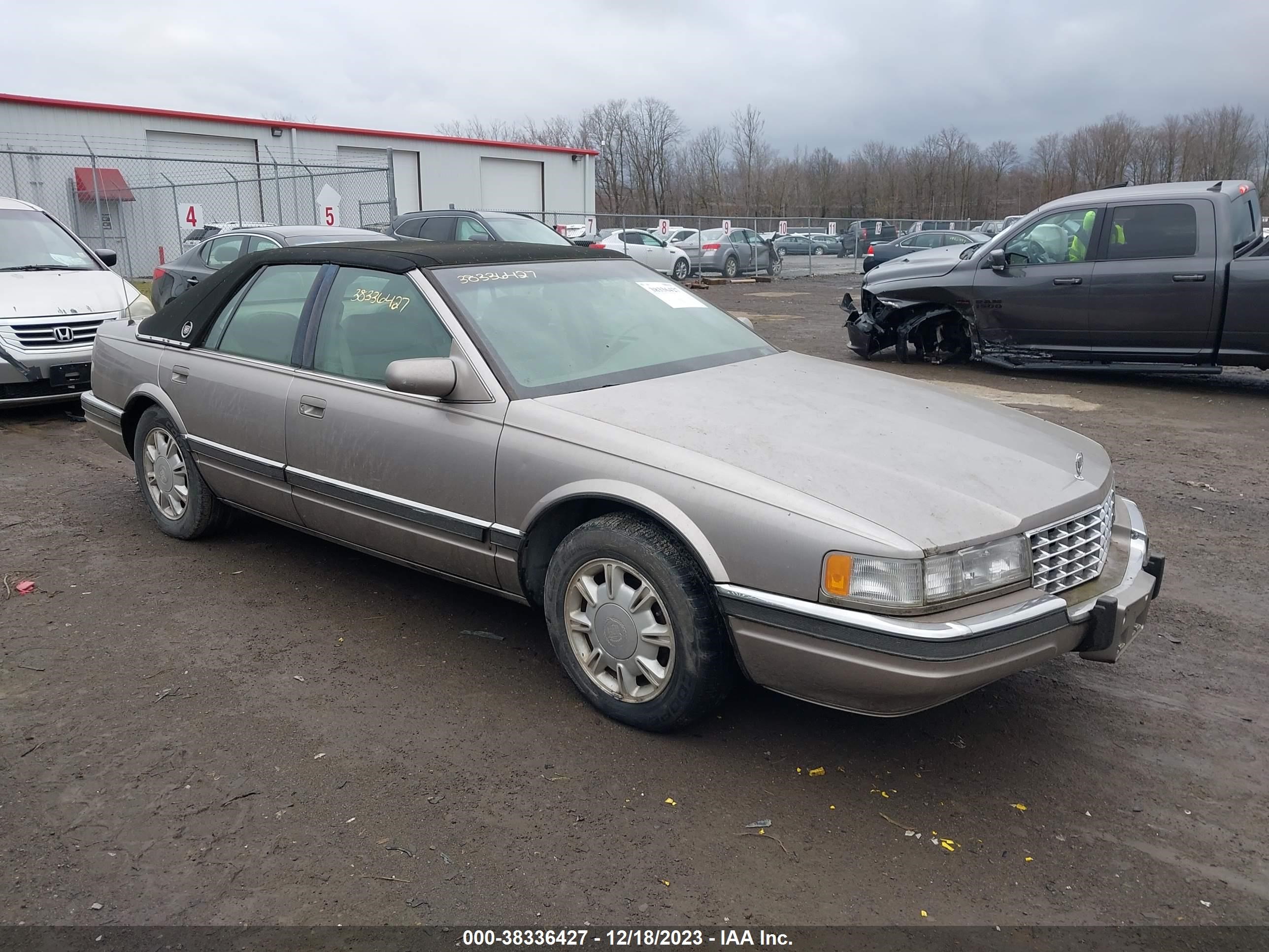 Photo 0 VIN: 1G6KS52Y3SU801961 - CADILLAC SEVILLE 