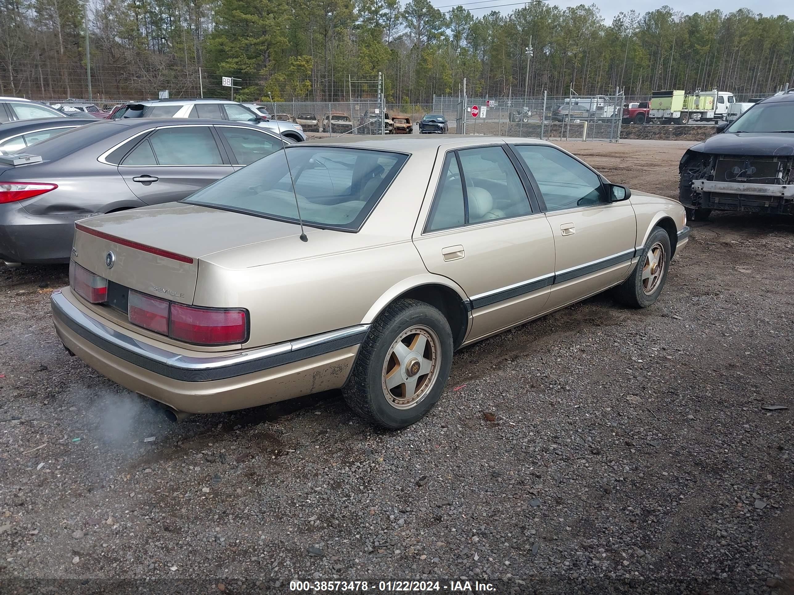 Photo 3 VIN: 1G6KS53B7NU833505 - CADILLAC SEVILLE 