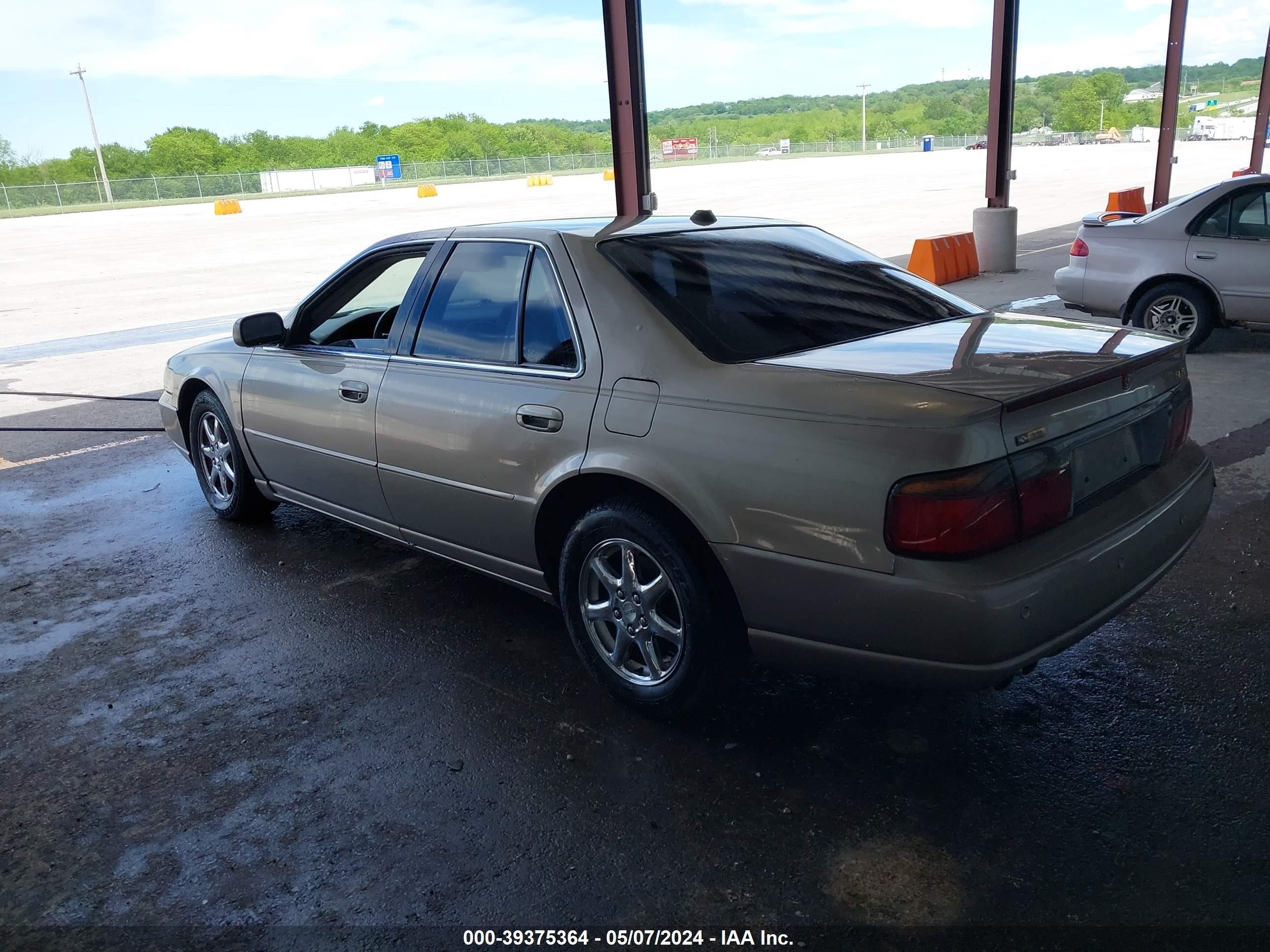 Photo 2 VIN: 1G6KS54Y34U154090 - CADILLAC SEVILLE 