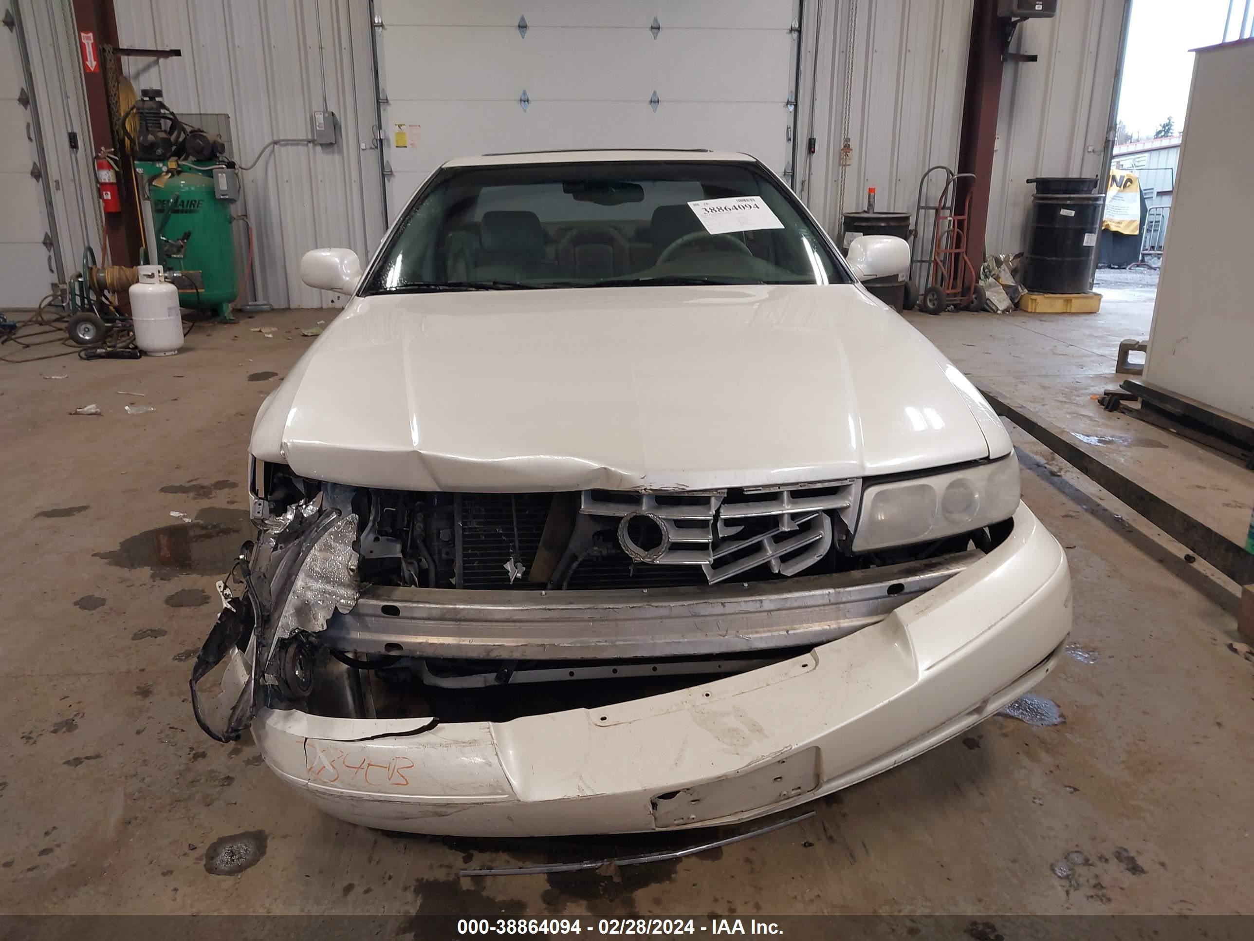 Photo 12 VIN: 1G6KS54Y4YU154394 - CADILLAC SEVILLE 