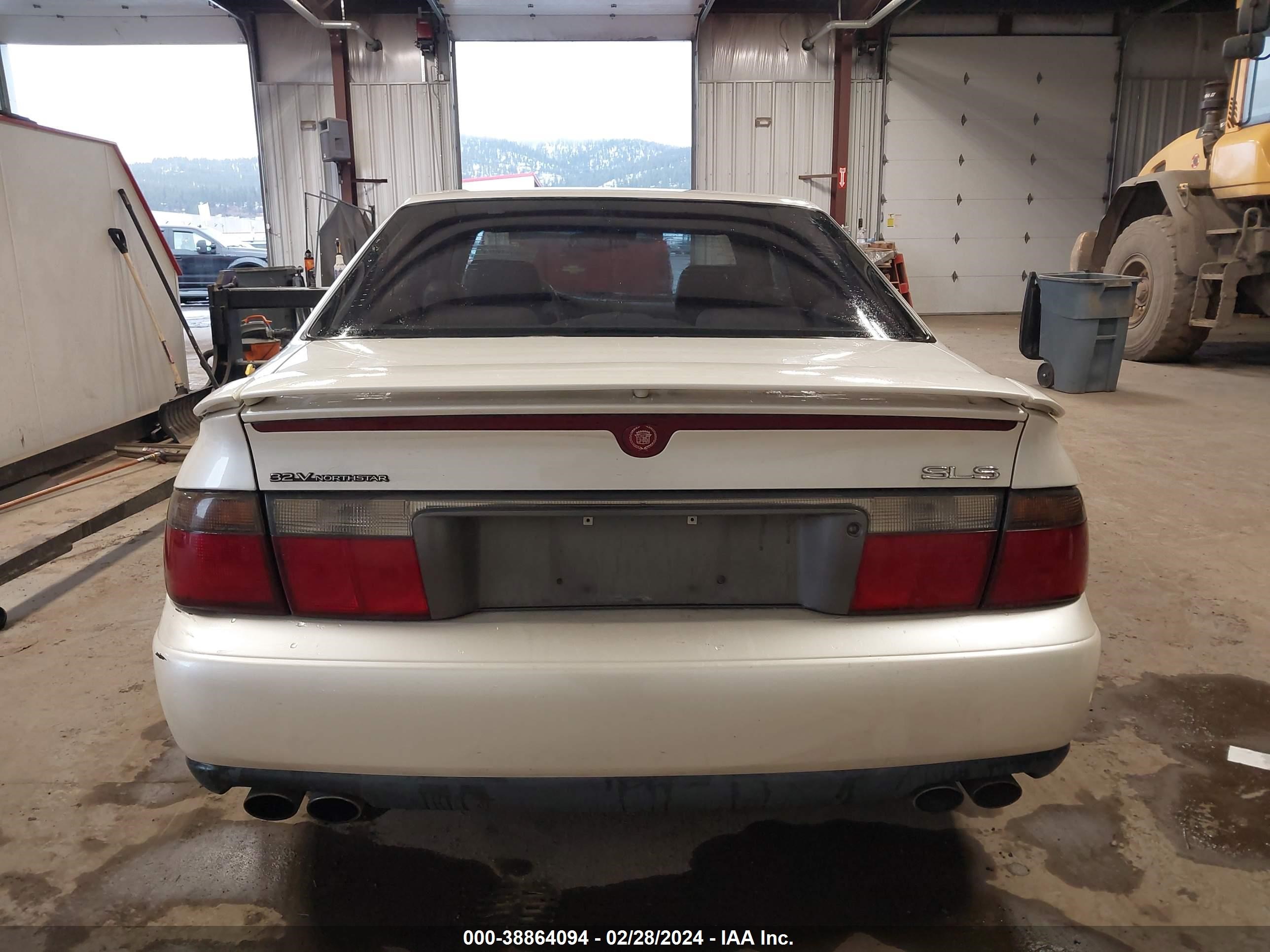 Photo 16 VIN: 1G6KS54Y4YU154394 - CADILLAC SEVILLE 