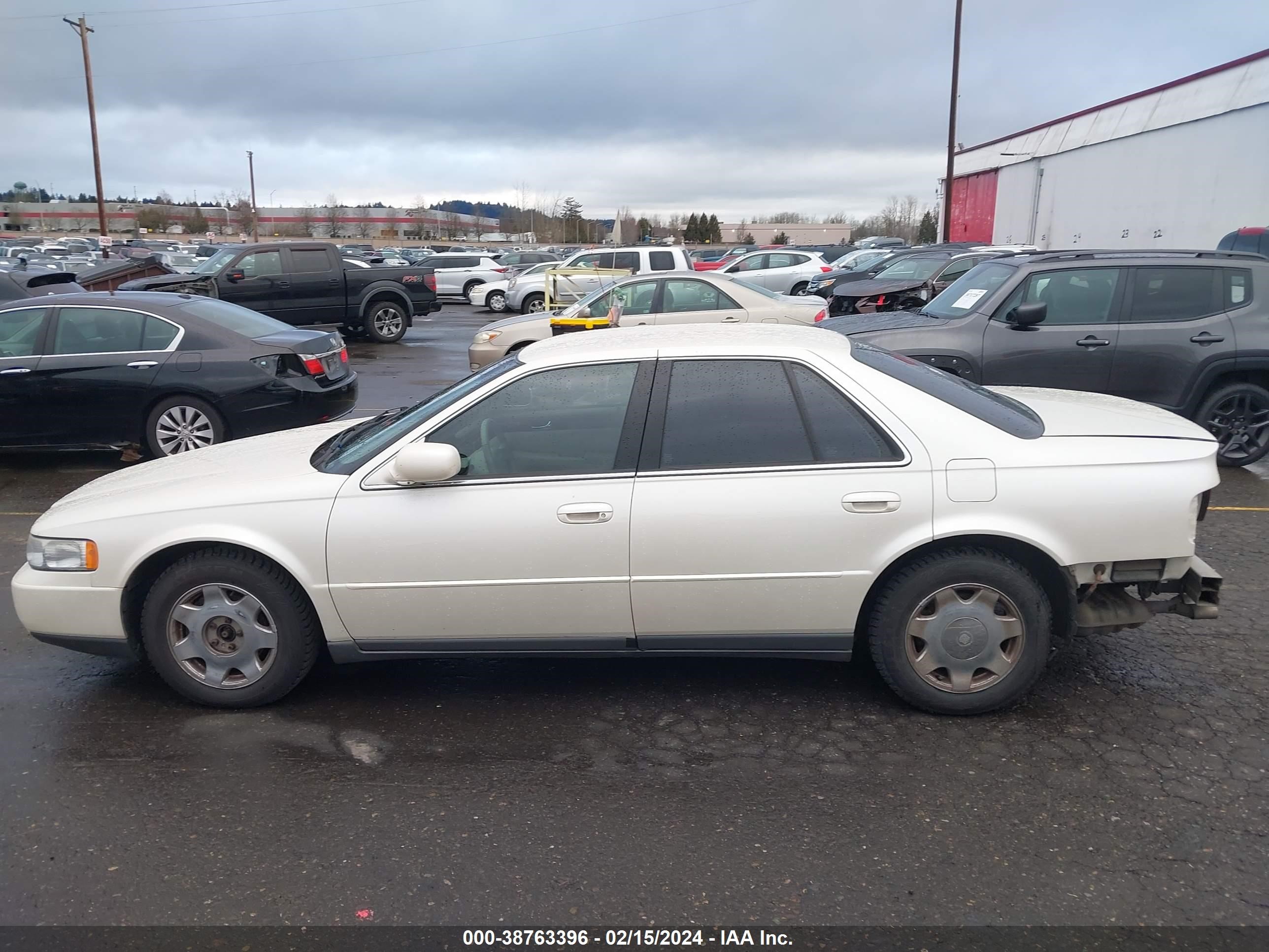 Photo 14 VIN: 1G6KS54Y4YU349976 - CADILLAC SEVILLE 