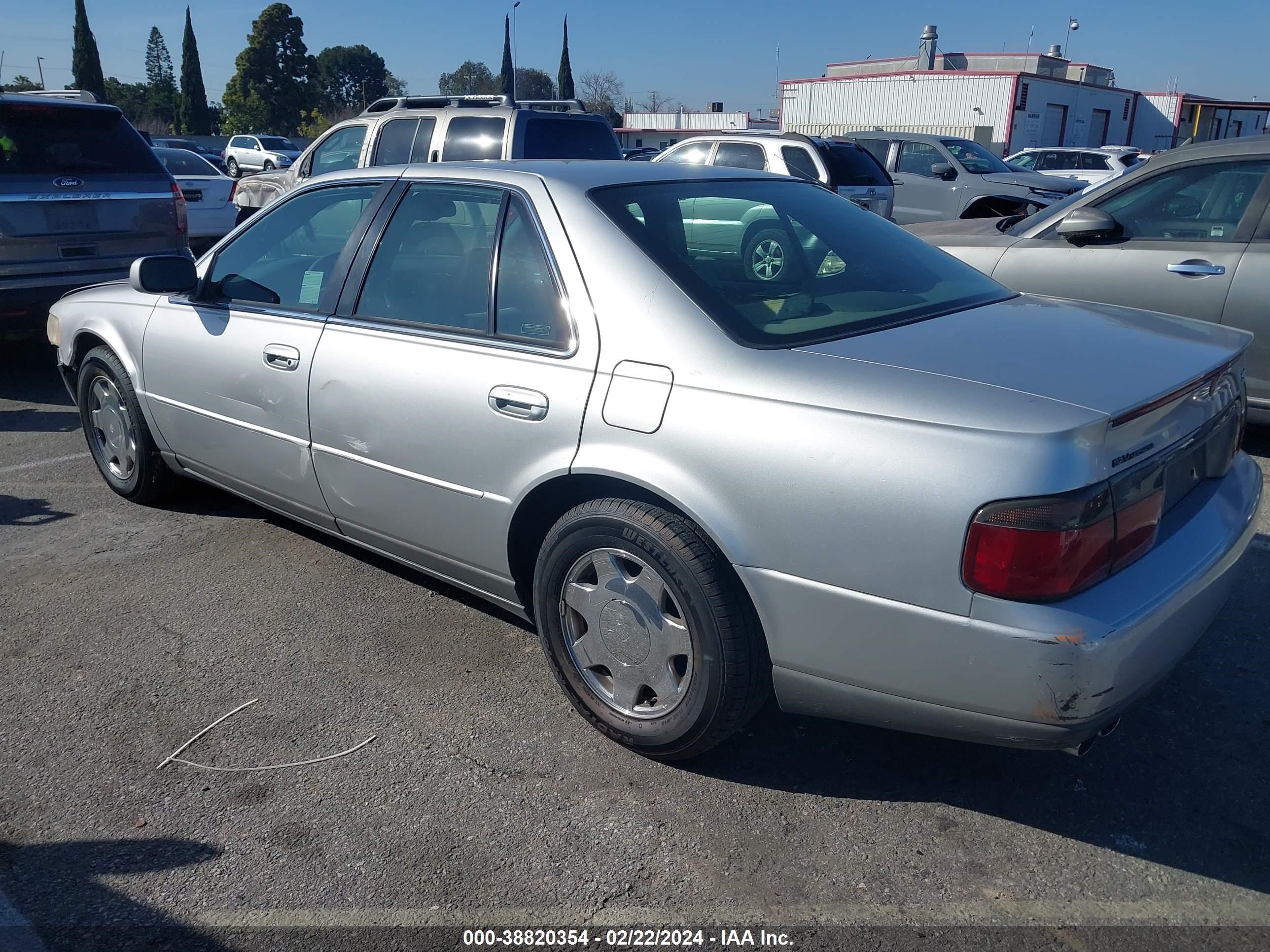 Photo 2 VIN: 1G6KS54Y9YU280251 - CADILLAC SEVILLE 