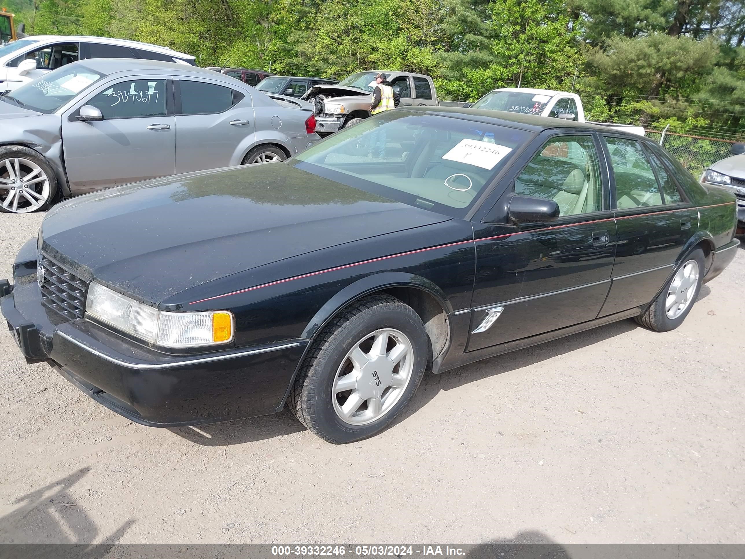 Photo 1 VIN: 1G6KY5292TU820803 - CADILLAC SEVILLE 