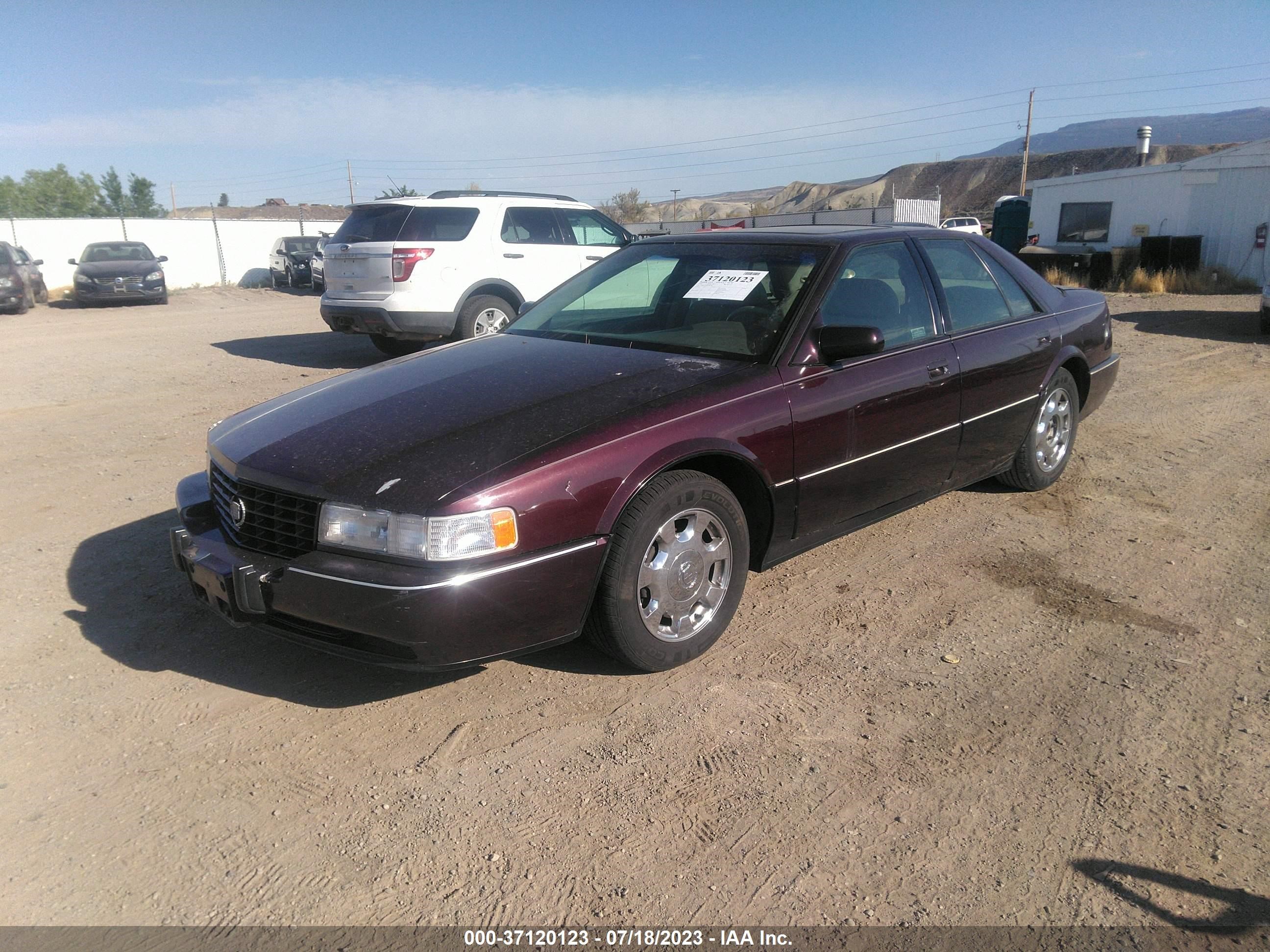 Photo 1 VIN: 1G6KY5296RU802846 - CADILLAC SEVILLE 